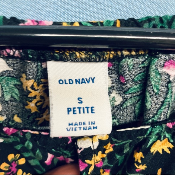 SOLD ‼️Y2K - Old Navy Floral Romper - Women’s SZ SMALL PETITE - Picture 6 of 6